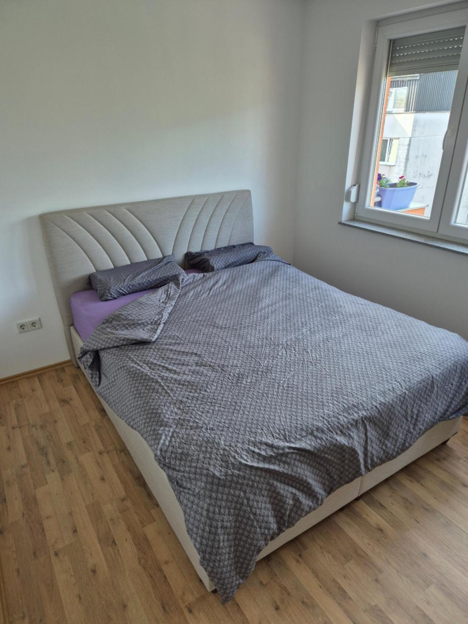 The Urbanite Apartman
